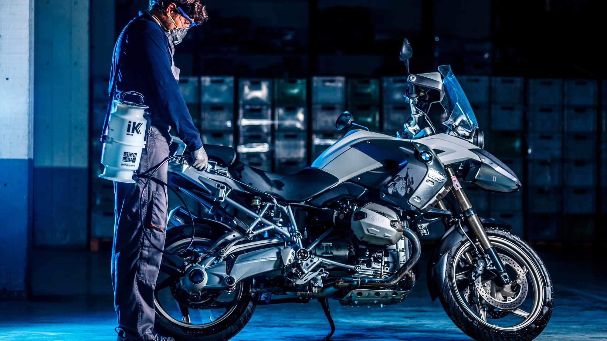 83811901-1